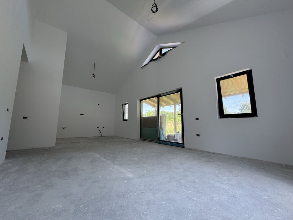 Casa individuala bujoreni rm valcea - teren 665 mp la pret de apartament