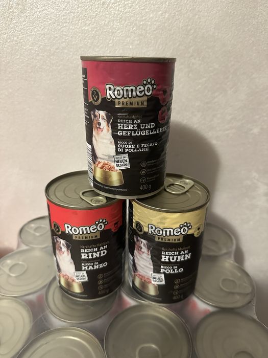 Hrana umeda pentru pisici/caini