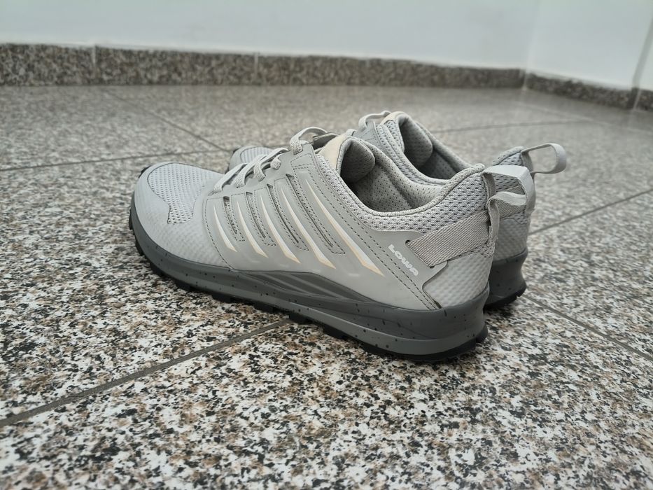 Lowa Vento adidasi