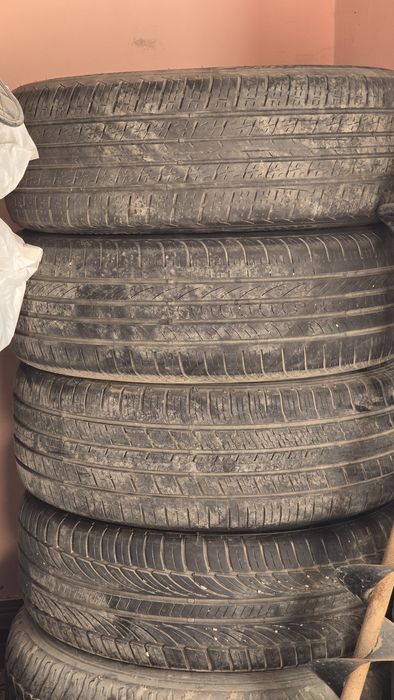 Летние шины 235/60/17