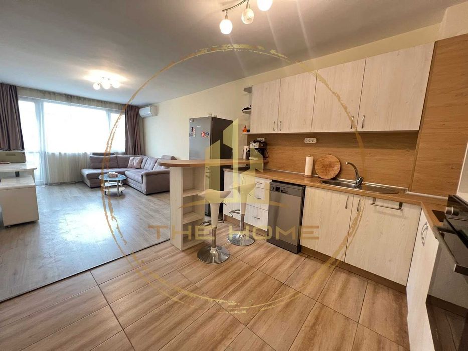 Отлична цена 3 стаен Колхозен Пазар