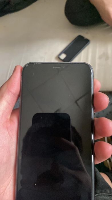 Айфон 11 сроччноооо