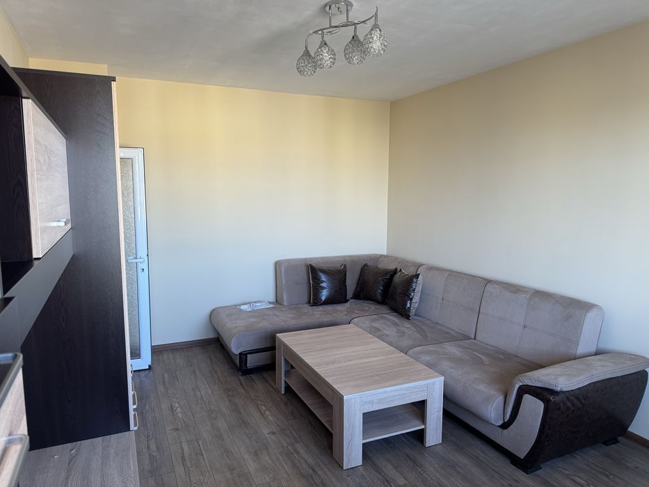 Дава се под наем Тристаен апартамент в Павликени - 80 кв.м за 328.95 € - Снимка #9