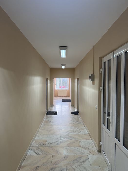 Inchiriere 10 Birouri Mobilate-Utilate - Fagaras Central