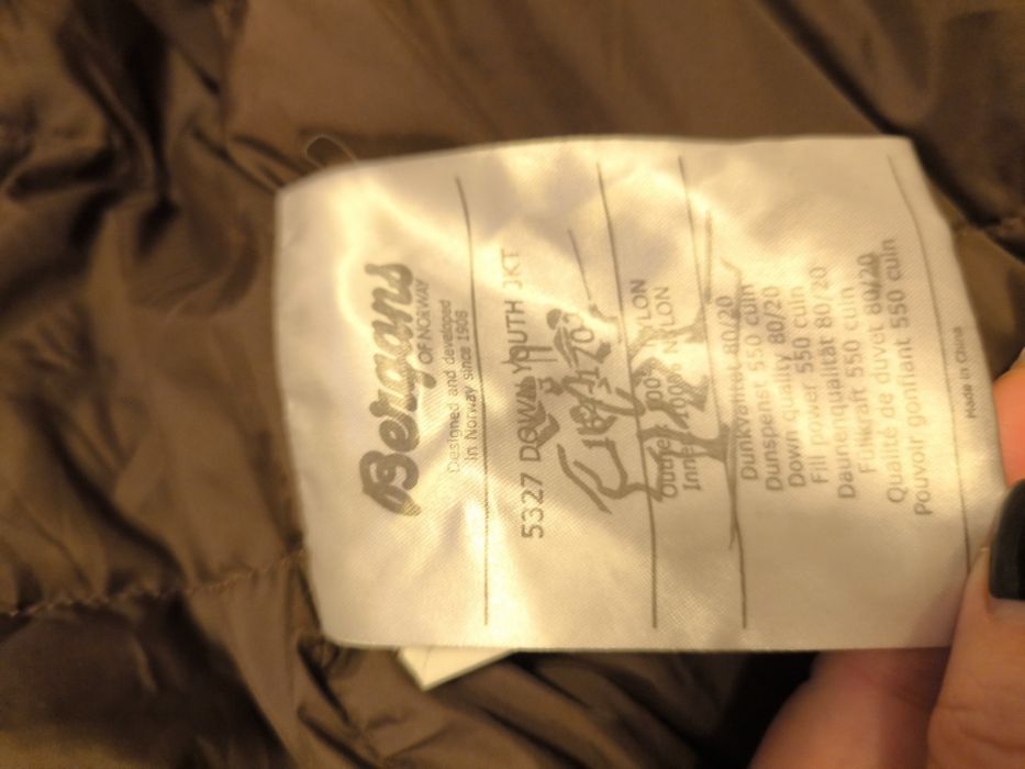 Geaca iarna Bergans of Norway puf si pene 164-170(12 ani)