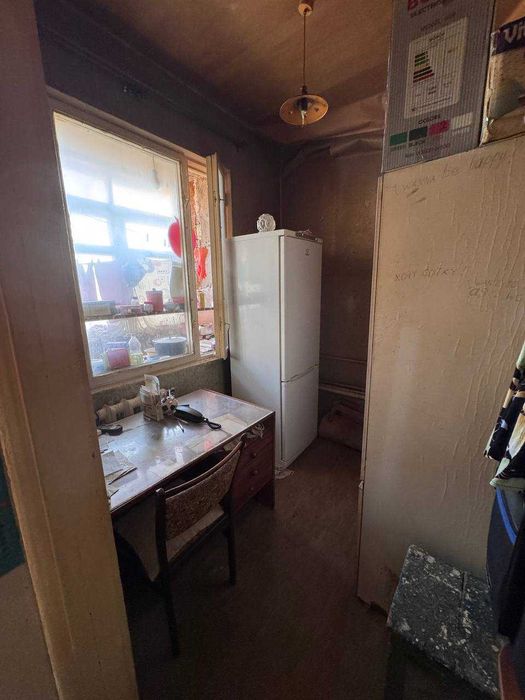 Продается Чиланзар 20 квартал 2в3/4/4 Без ремонта