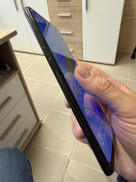 Oppo A95 8/128gb - отличен