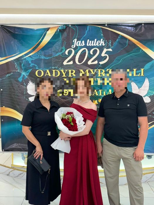 Шикарное платье для выпускного