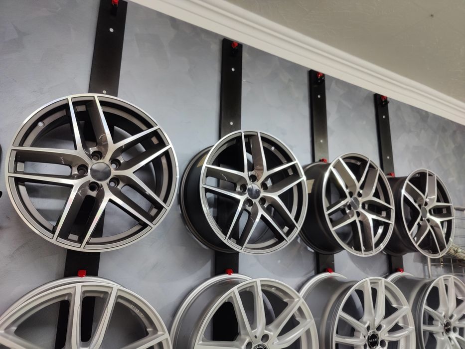 Set jante tuning 5x100 comaptibile VW Polo Seat Skoda R17 Et35