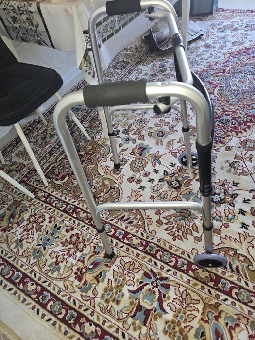 Ходунки костыли новые