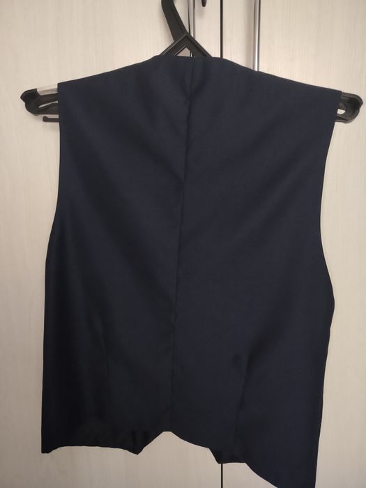 Мужская школьная жилетка