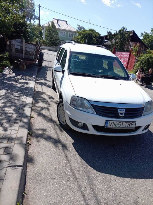 Vand masina dacia