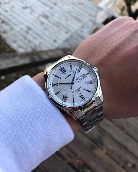 Soat Casio MTP-1384D — Original, 12 oy kafolat, 100-m suv o'tkazmaydi