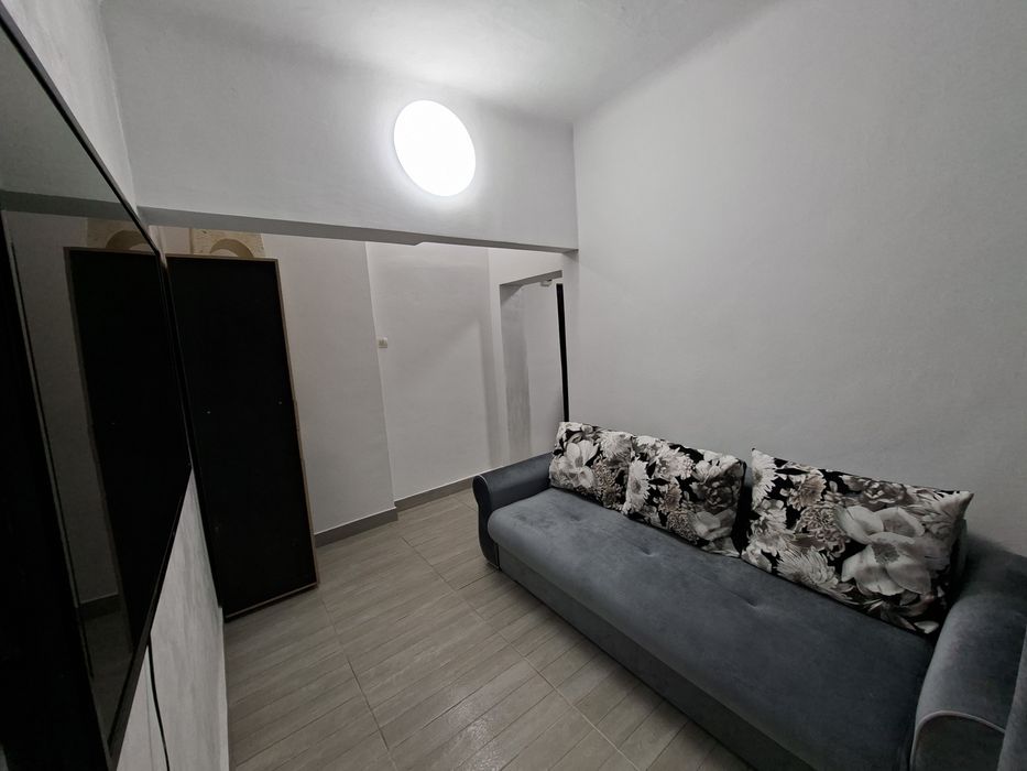 Inchiriez garsoniera zona centrala