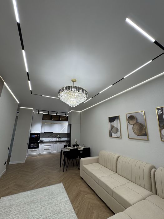 Ремонт натяжных потолков