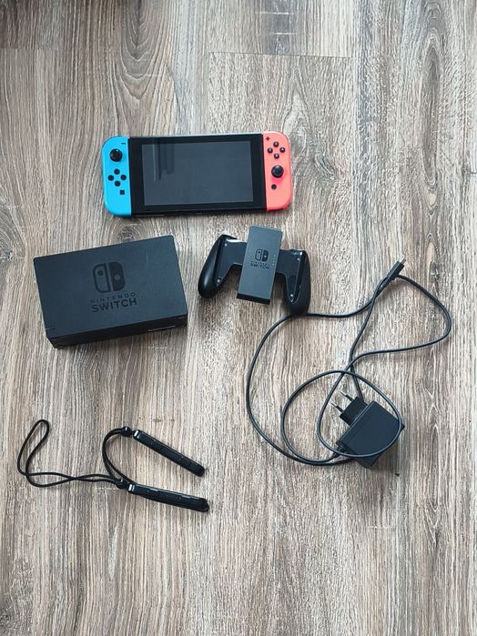 Nintendo Switch red and blue
