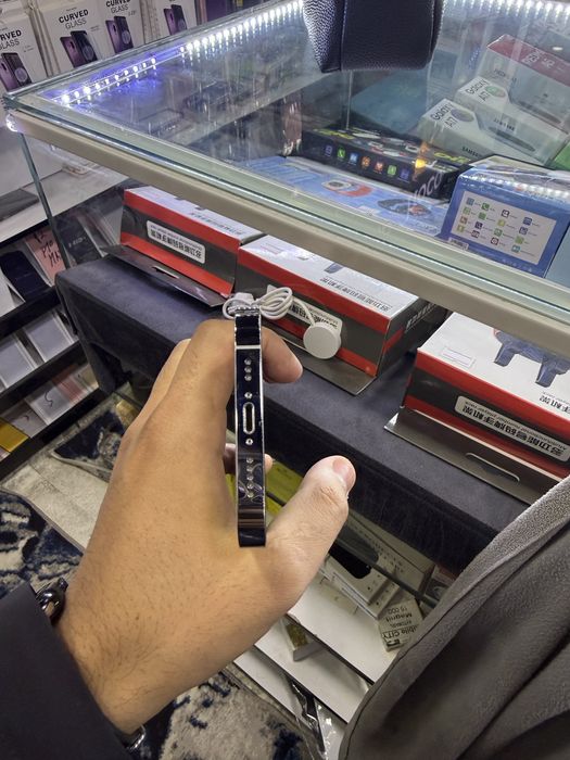 iPhone 14 pro zudlik bilan sotiladi