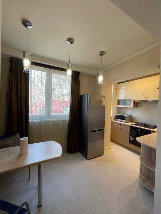 Срочно сдам 1в2/3/7 на Максим Горьком ор-р КФС H5