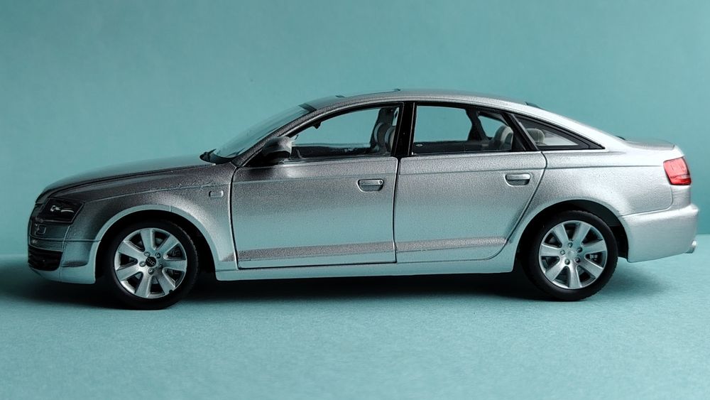 Macheta Audi A6 C6 1/24 Cararama