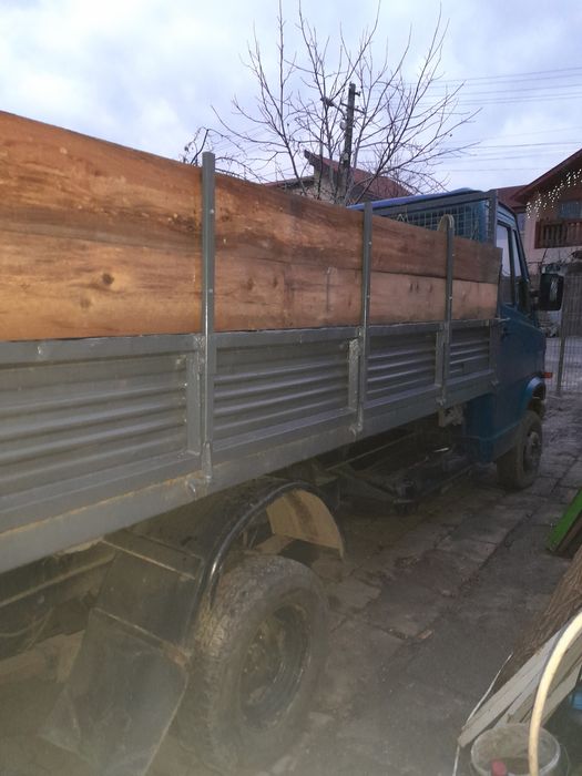 Vand mercedes benz vario basculabil 3 parti ,3,5 t original di