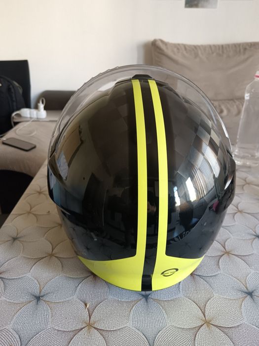 Каска Schuberth C4Pro