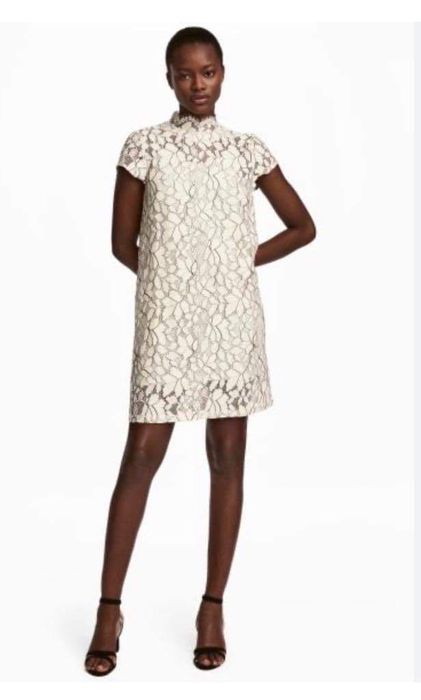 Дантелена рокля HM