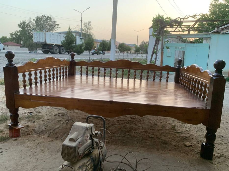 karvat suri chorpiyalar stol stular spalnilar