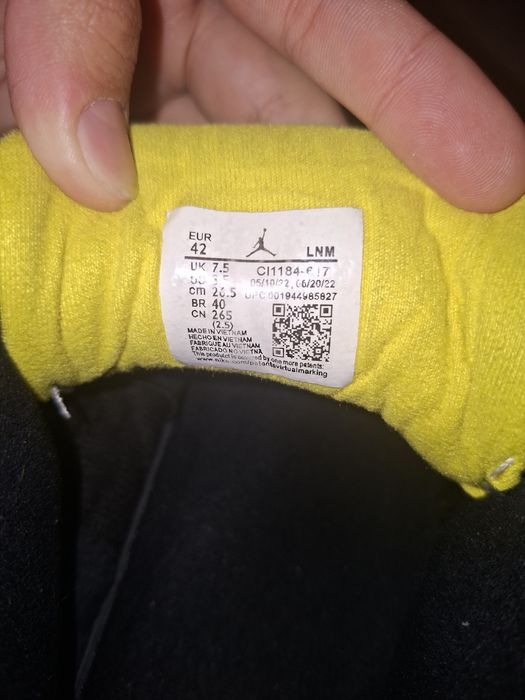 jordan 4 yellow thunder
