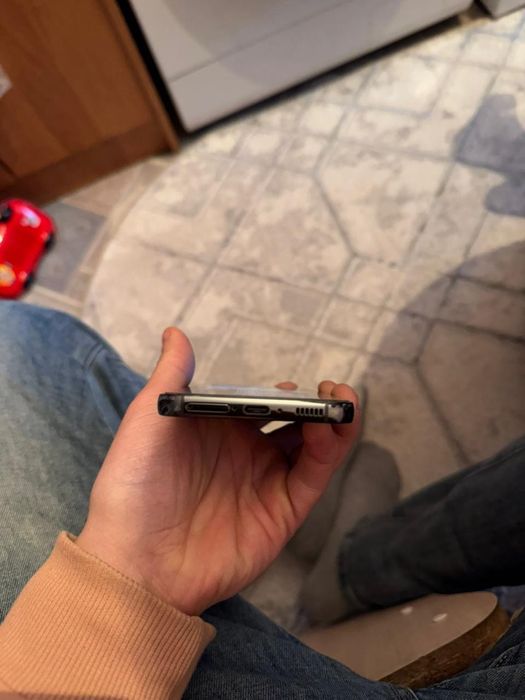 Samsung  s23/256/8/ СРОЧНО