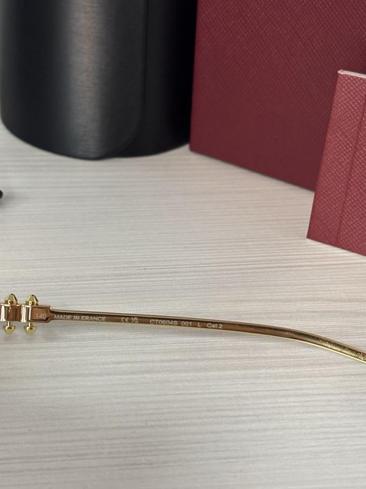 Vand ochelari cartier noi