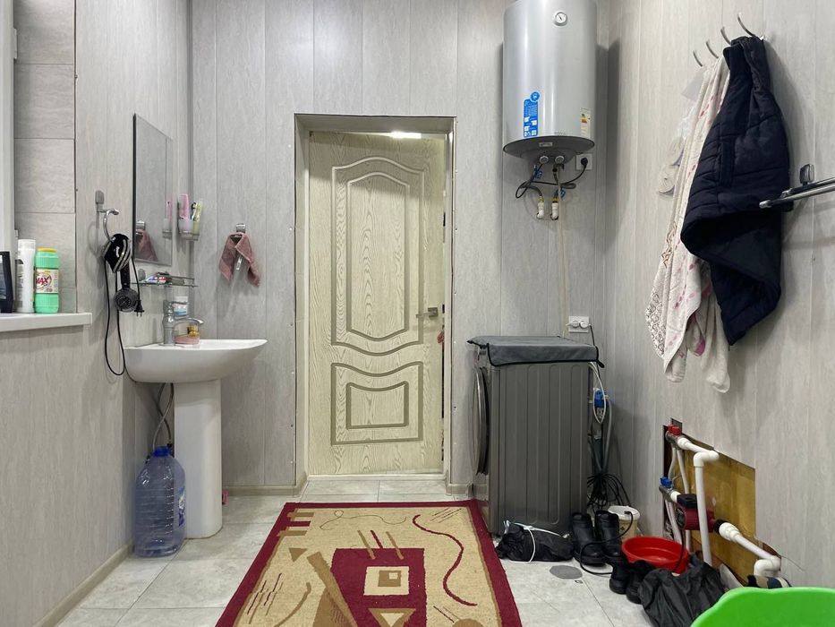 To'ytepada 5 xonali 6 sotix uchastka sotiladi