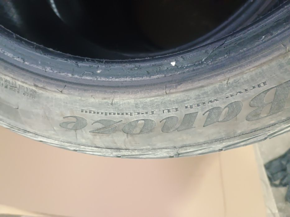 Vând anvelope de vară