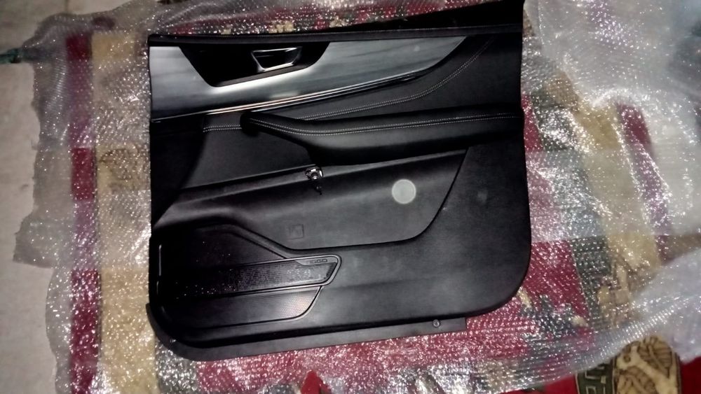 Обшивка двери передний правый Chery Tiggo 8 pro (2021)