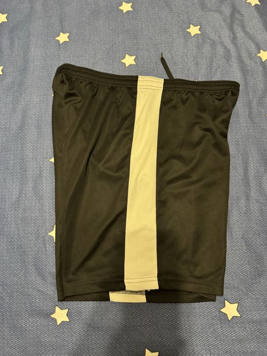 Pantaloni scurti nike