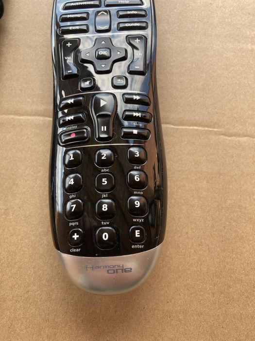 Telecomanda Universala Logitech Harmony One Universala cu Dock