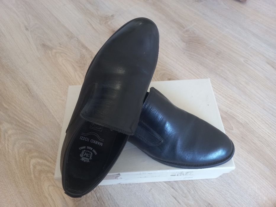 Туфли  школьные.