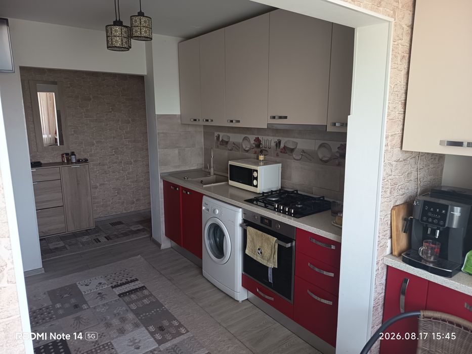 Apartament 2 camere zona Triaj 4/4 loc parcare beci (decomandat)