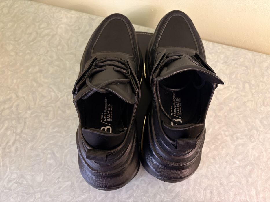 Adidasi Balmain de dama