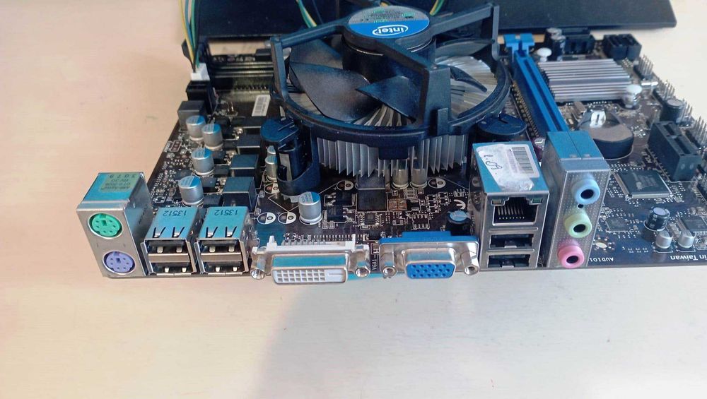 Placa de baza PC MSI H61M-P20 (G3) - PC mainboard