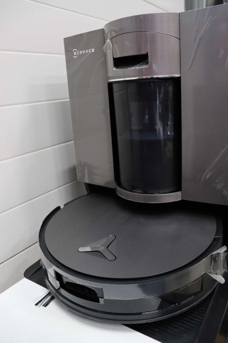 ECOVACS X11 OMNICYCLONE Роботизирана прахосмукачка с функция за моп, струя и 19 500 Pa, изкачване 4 см удължаващ се моп, PureCyclone, авт. изпразване