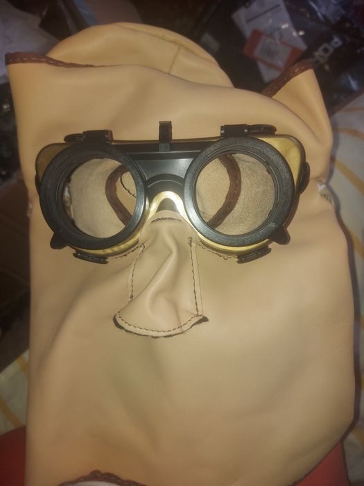 Accesorii măști de sudură profesionale,biaxuri, flapsuri, mănuși de su