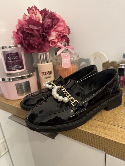 Vand pantofi 36 stare perfecta