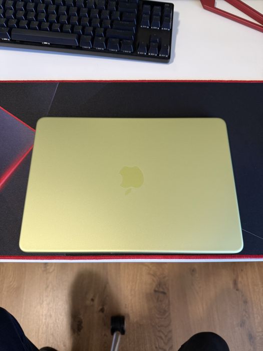 Macbook Neo 512 GB Citrus