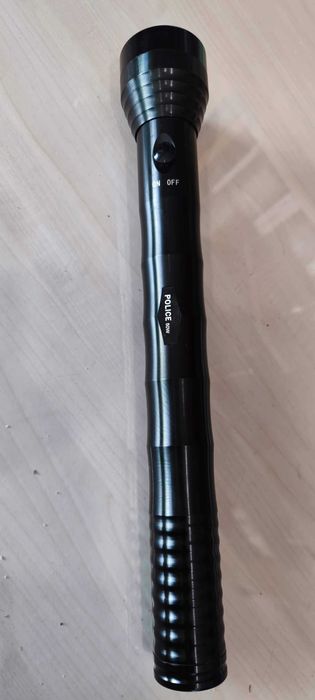 Lanterna Cree  Flashlight