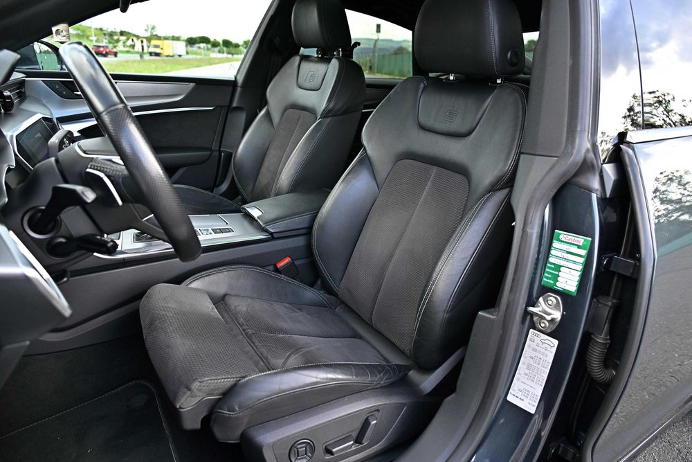 Audi A7 55 TFSI quattro S tronic MHEV, webasto, softclose