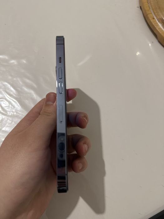 Iphone 13 pro и iphone XR два телефона срочно