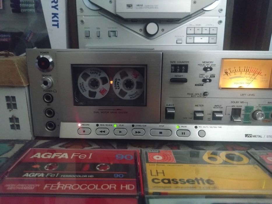 AIWA AD-6700 /2-Head /2-FG Motor /cassette deck Argintiu