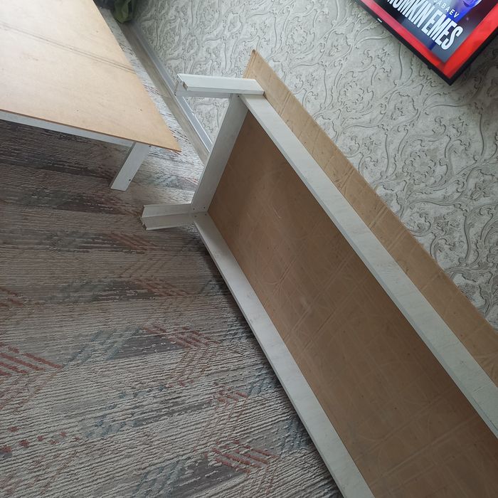 Жер стол сатылады