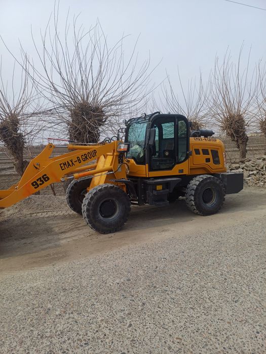 Yangi mini pogruzchik