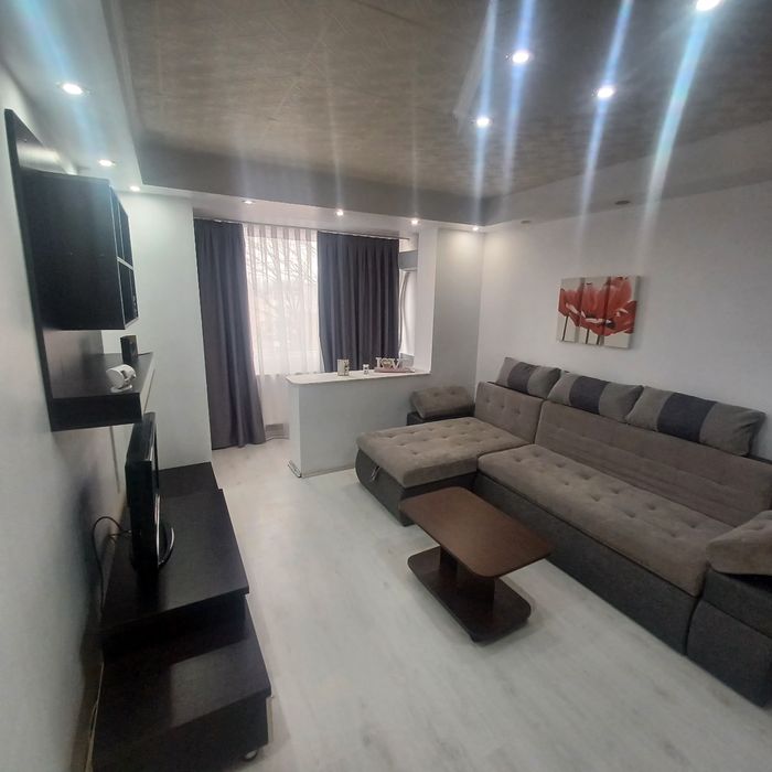 Apartament de închiriat